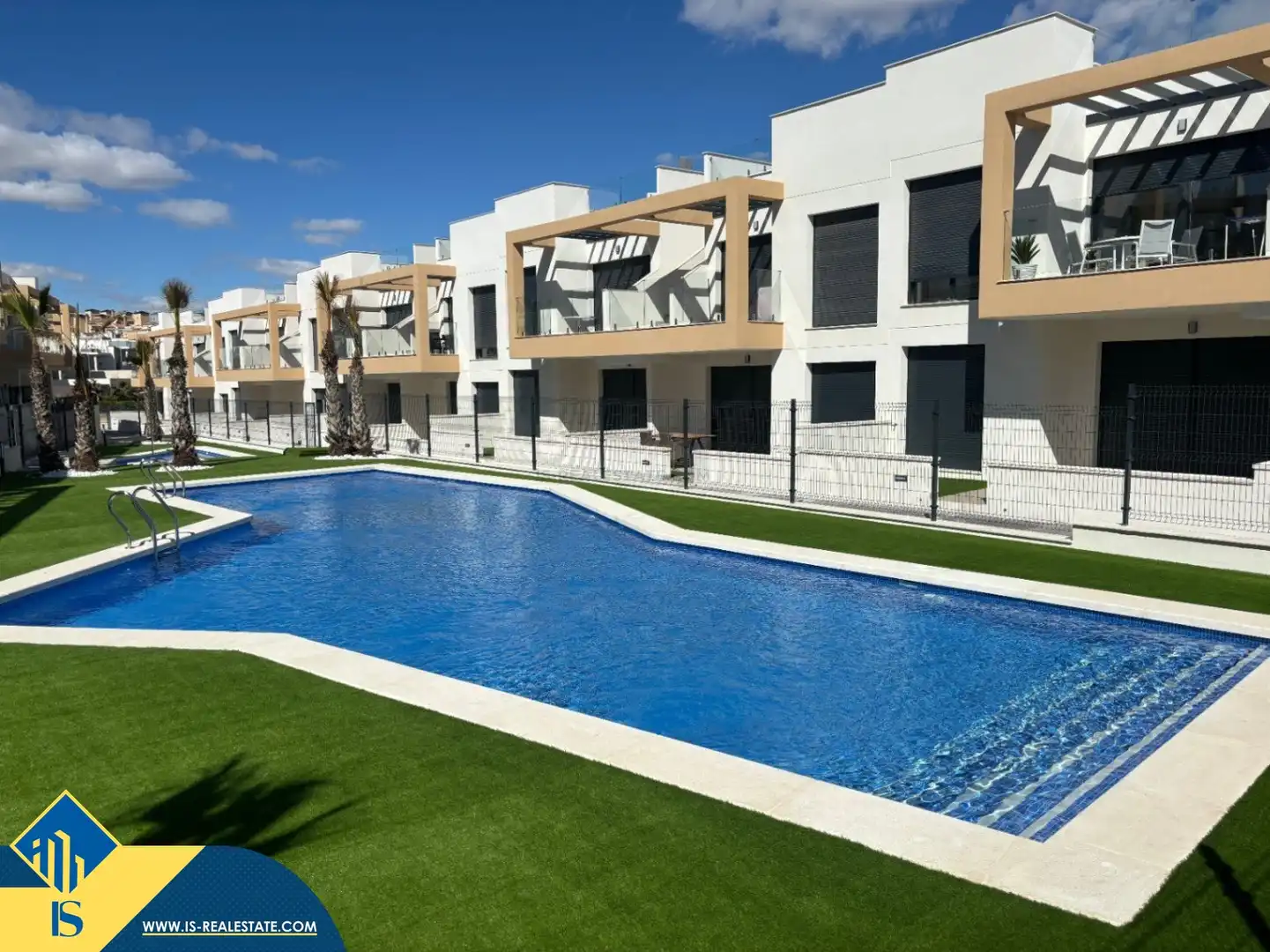 Swimming pool of Flat for sale in Orihuela  with Terrace, Furnished and Oven
