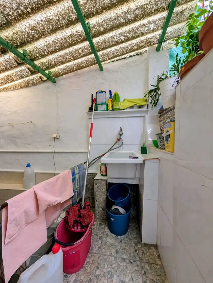 Houses for sale in Loja  with Terrace and Storage room