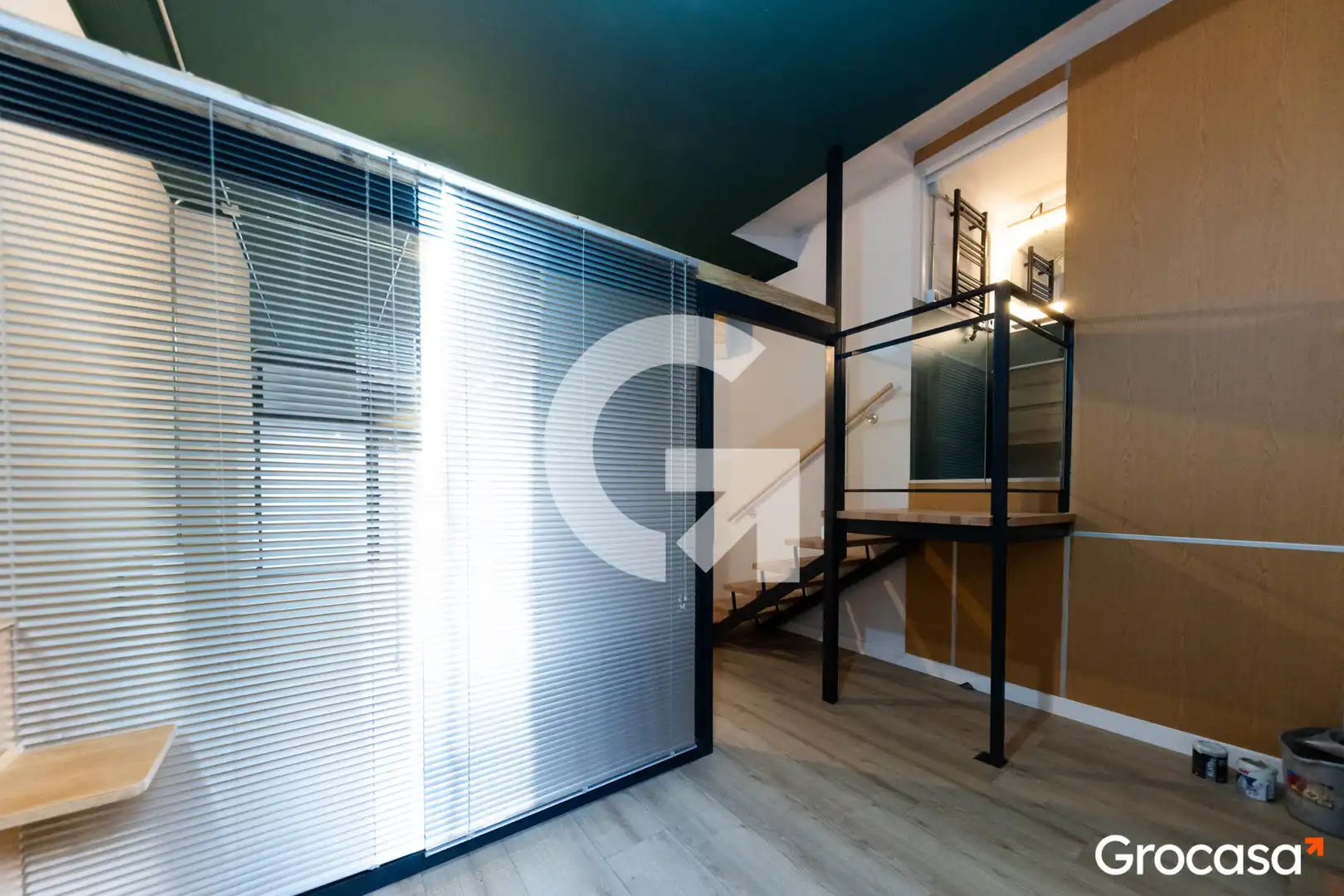 Flat for sale in Barcelona  with Heating, Oven and Washing machine