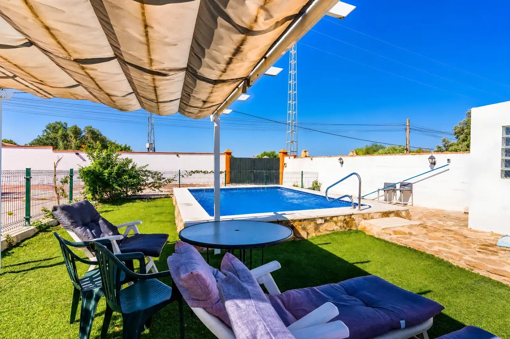 Terrassa de Casa o xalet en venda en Chiclana de la Frontera amb Aire condicionat, Jardí privat i Terrassa