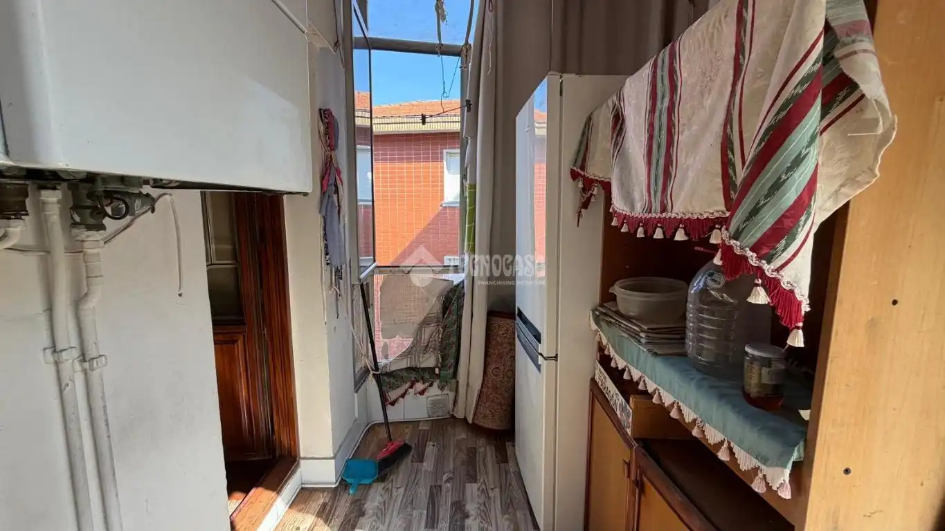 Cocina de Piso en venta en Bilbao  con Calefacción y Amueblado