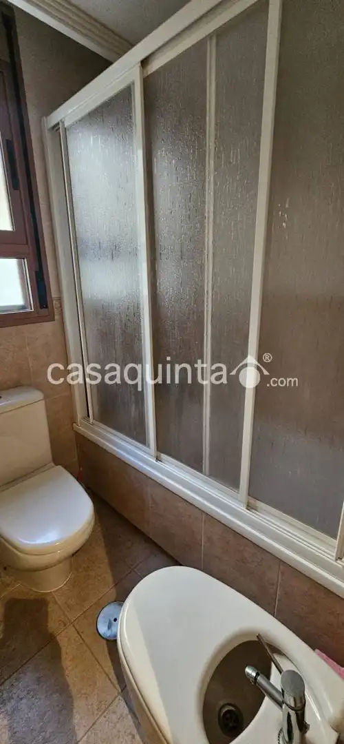 Bany de Dúplex en venda en San Pedro del Pinatar amb Calefacció, Terrassa i Traster