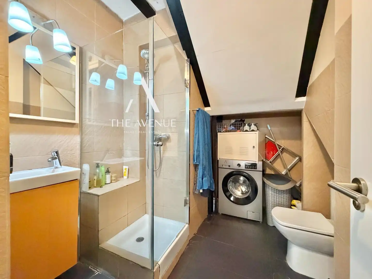 Baño de Piso en venta en Madrid con Calefacción