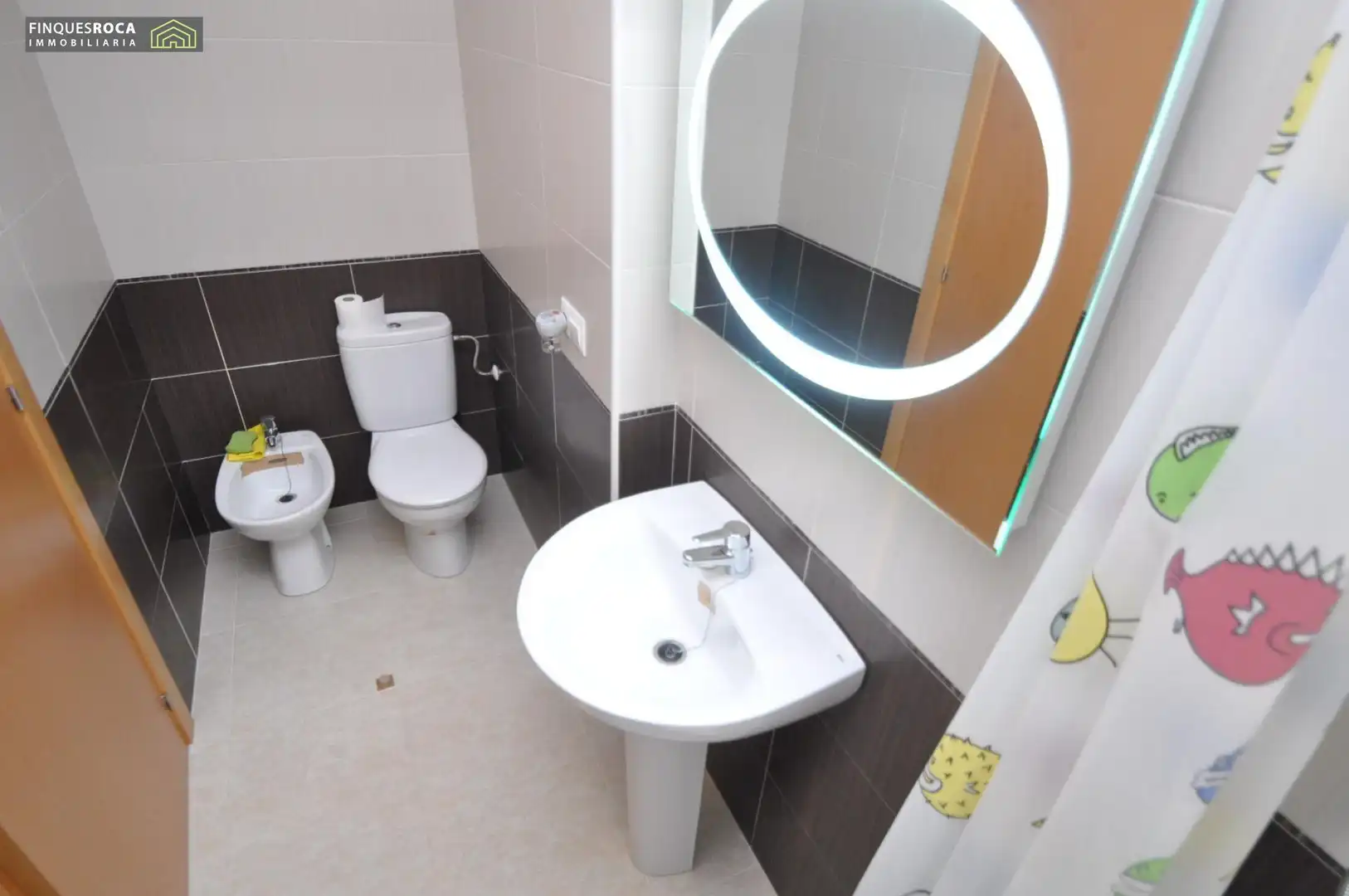 Baño de Planta baja en venta en La Ràpita con Aire acondicionado, Terraza y Amueblado