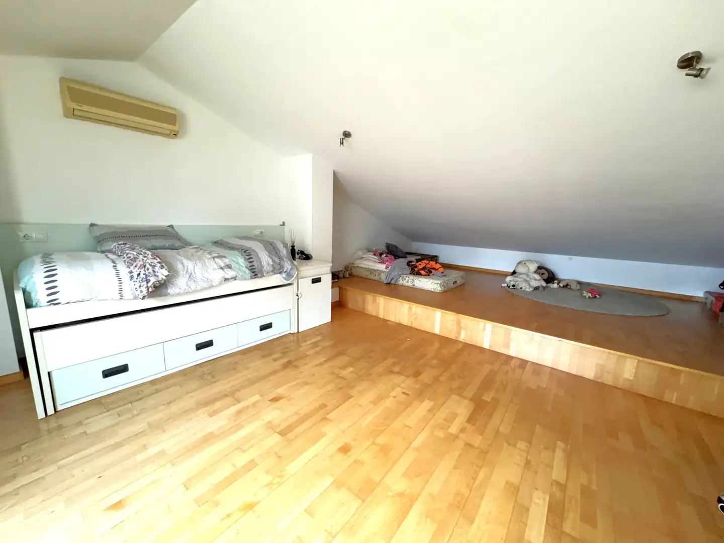 Attic for sale in Palamós  with Parquet flooring, Terrace and Storage room