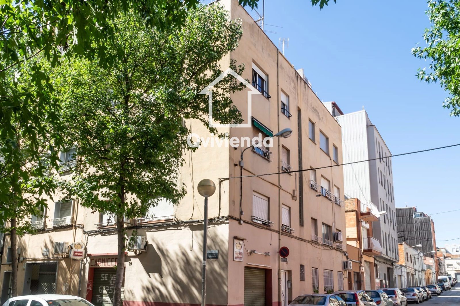 Vista exterior de Pis en venda en Barberà del Vallès
