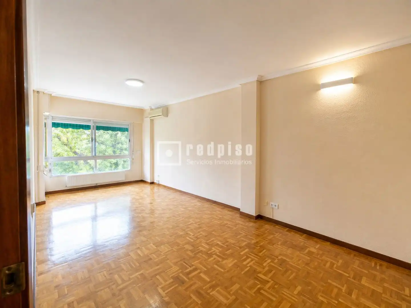 Habitación de Piso en venta en Rivas-Vaciamadrid con Aire acondicionado, Calefacción y Parquet