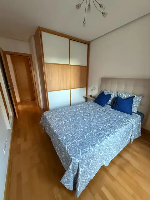 Dormitori de Pis en venda en Santander amb Calefacció, Parquet i Traster
