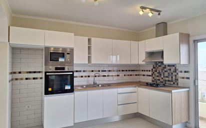 Kitchen of Flat for sale in  Santa Cruz de Tenerife Capital  with Balcony