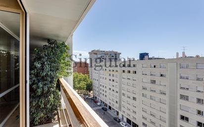 Bedroom of Flat for sale in  Barcelona Capital  with Air Conditioner, Heating and Private garden