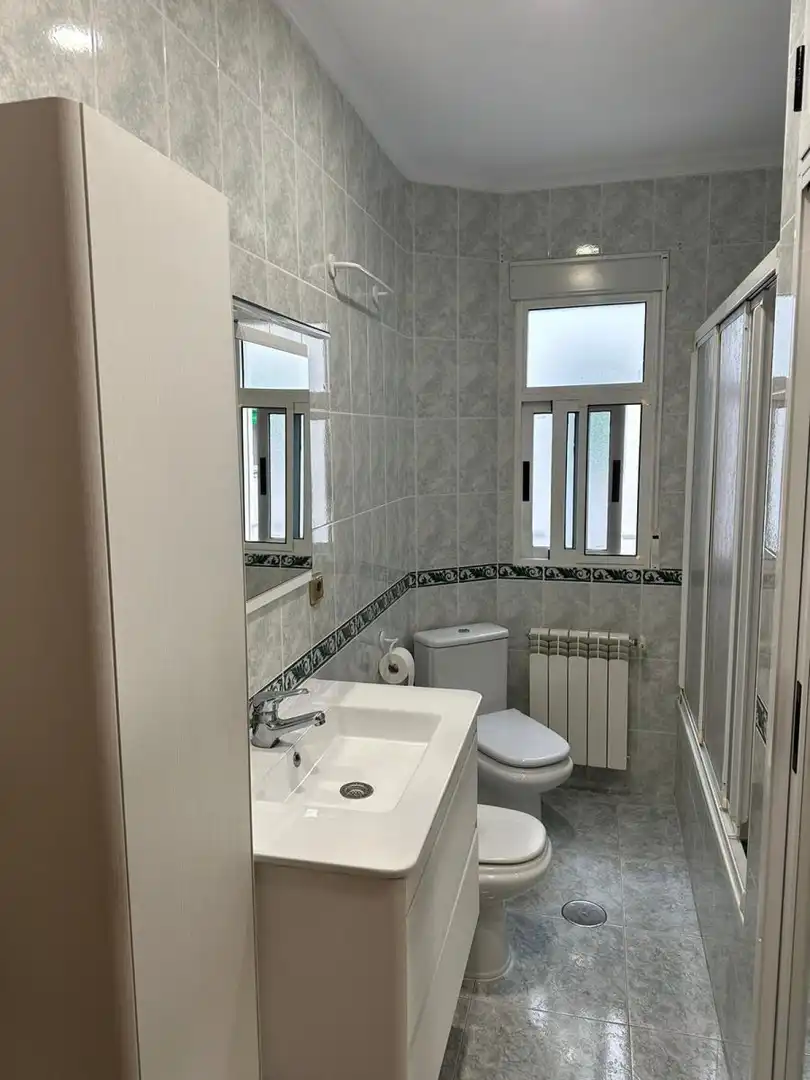 Baño de Piso en venta en Albacete con Aire acondicionado, Calefacción y Parquet