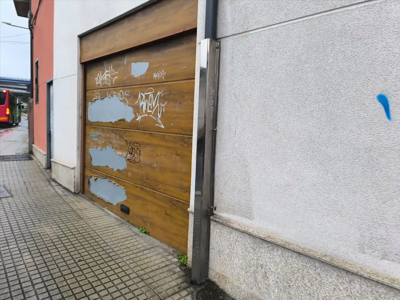Vista exterior de Local en venda en A Coruña Capital 