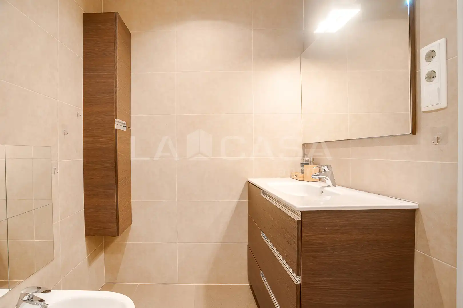 Bany de Casa o xalet en venda en Cabrils amb Calefacció i Traster