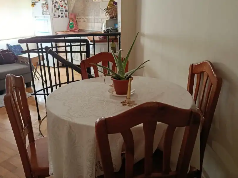 Menjador de Planta baixa per a compartir en Alcobendas amb Aire condicionat, Calefacció i Moblat