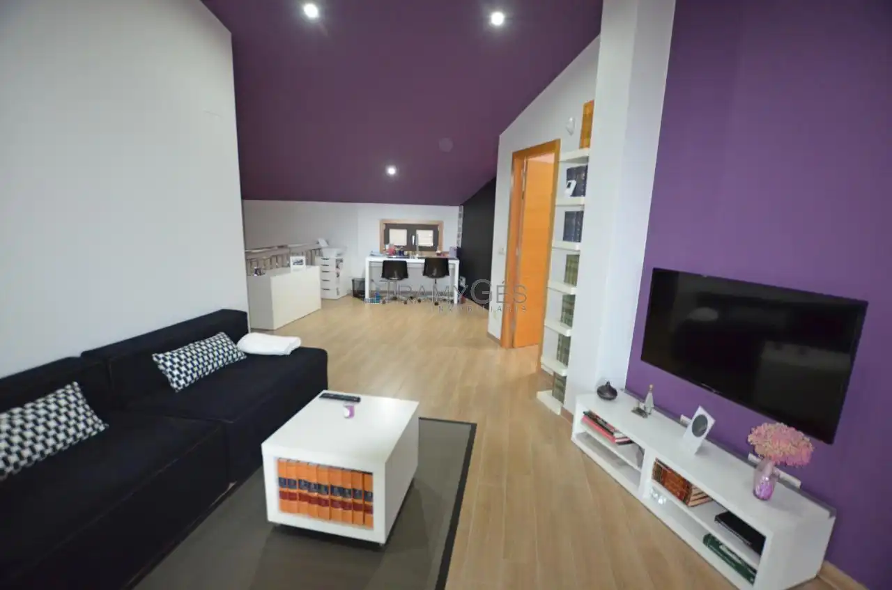 Sala de estar de Casa o chalet en venta en Tui con Calefacción, Jardín privado y Terraza