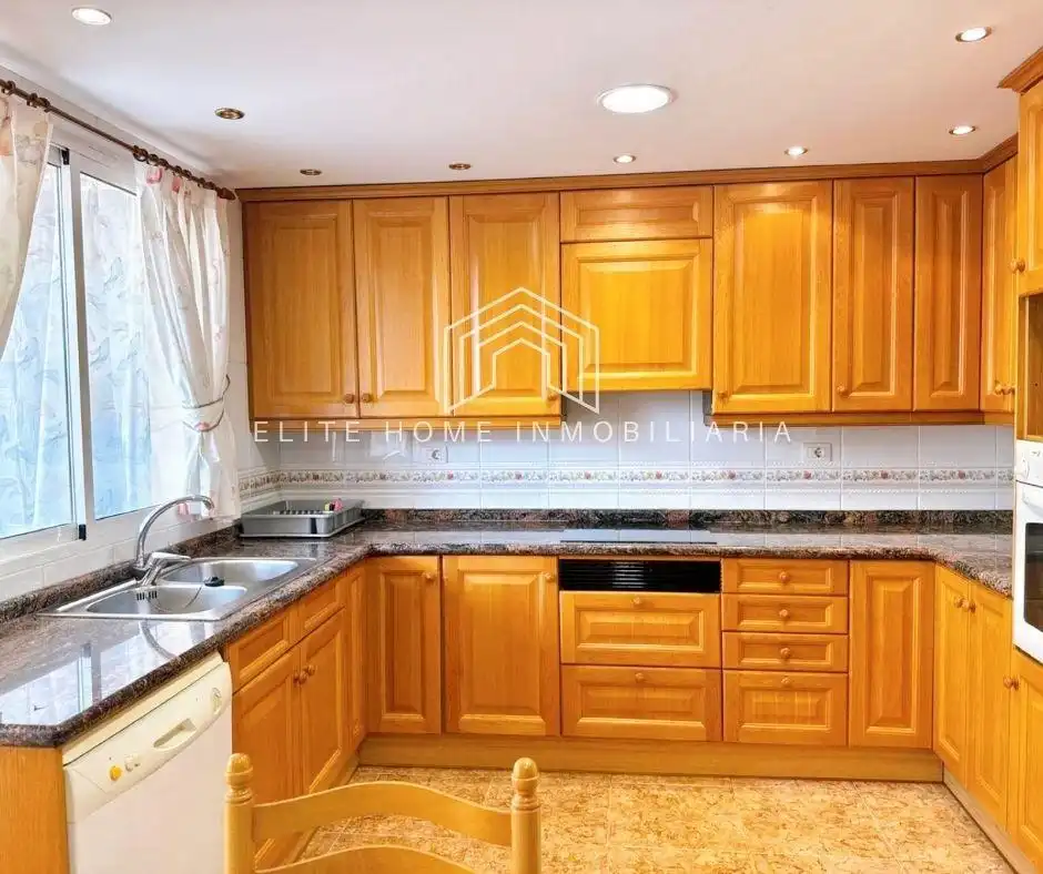 Detached homes for rent in Estación - Universidad