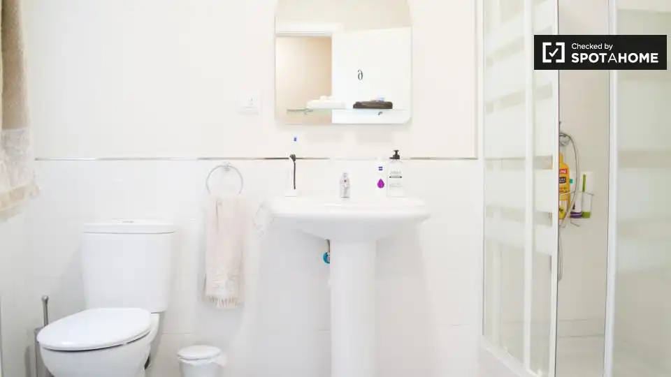 Flat for rent in Ciudad Jardín