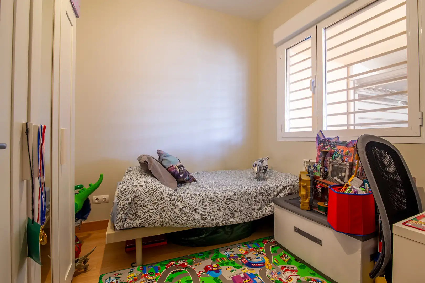 Bedroom of Houses for sale in Móstoles  with Air Conditioner, Heating and Terrace