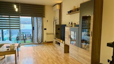 Foto 4 de Casa adosada en venda a Santa Maria - Terra Nostra, Montcada i Reixac