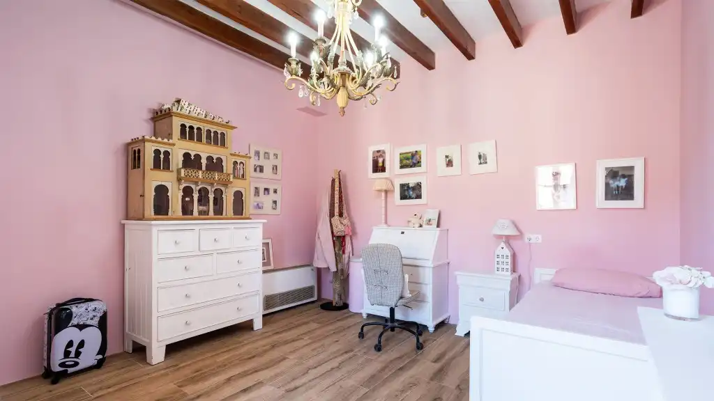 Habitación de Finca rústica en venta en  Palma de Mallorca con Aire acondicionado, Jardín privado y Terraza