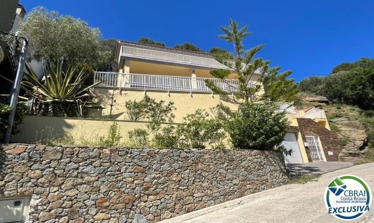 Exterior view of House or chalet for sale in Roses  with Heating, Swimming Pool and Oven