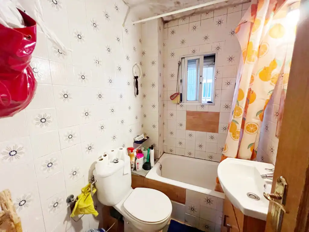 Baño de Piso en venta en Alcalá de Henares con Terraza y Trastero