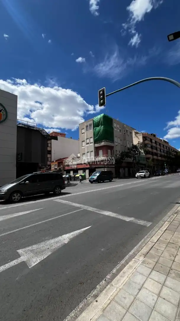 Pis amb terrassa en venda a Florida - Ciudad de Asís, imagen 15