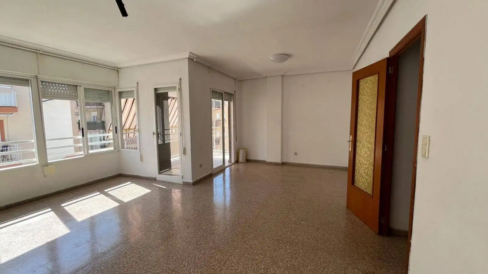 Sala d'estar de Pis en venda en Elche / Elx amb Terrassa i Balcó