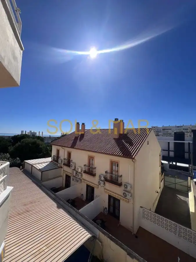 Pis amb piscina en venda a La Carihuela - Los Nidos, imagen 4