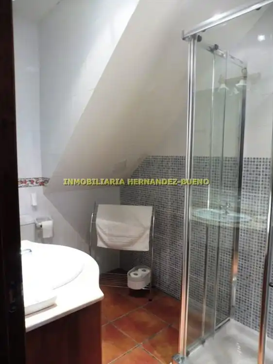 Bany de Edifici en venda en Huerta