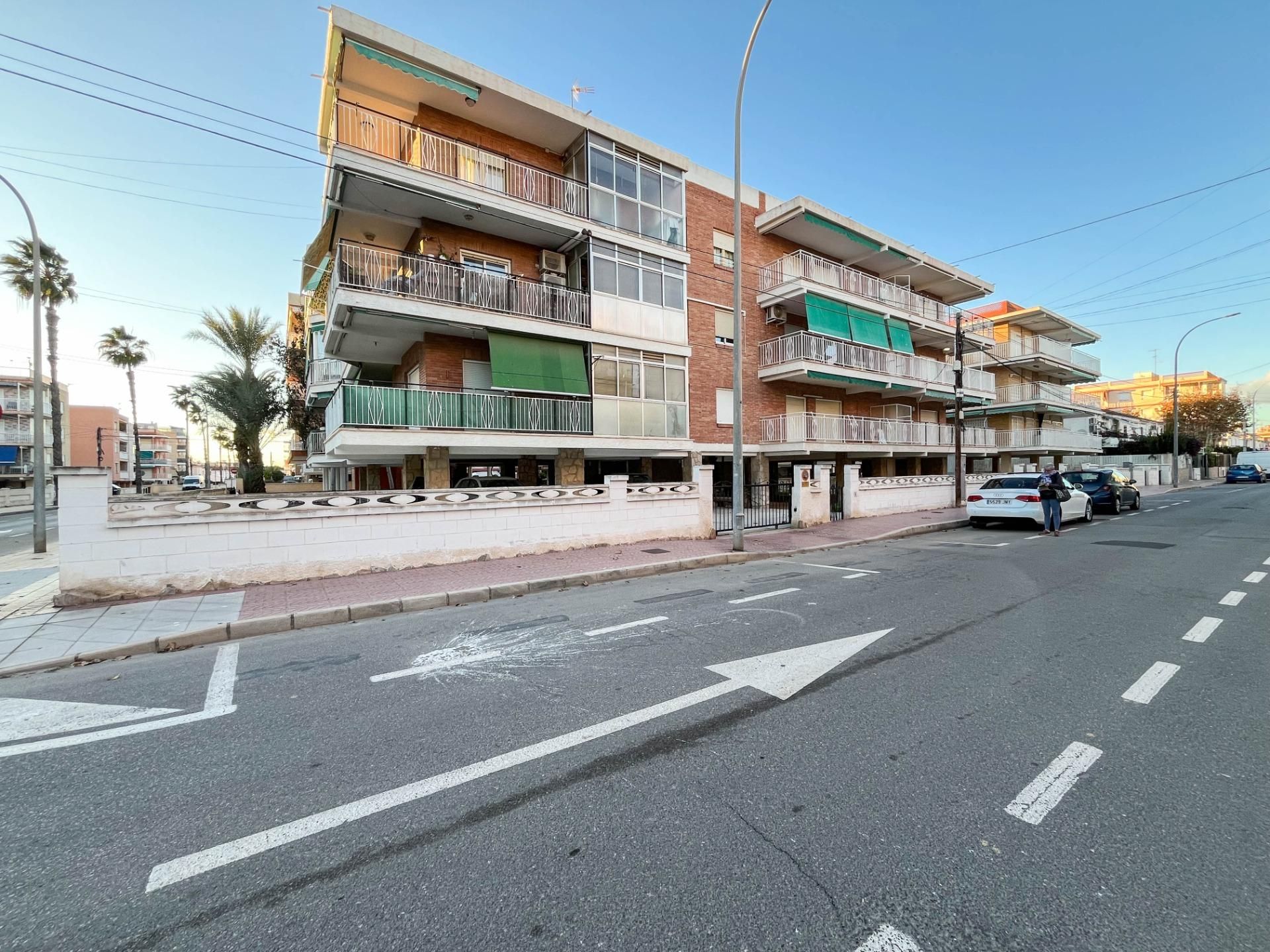 Vista exterior de Apartamento en venta en Santa Pola con Terraza