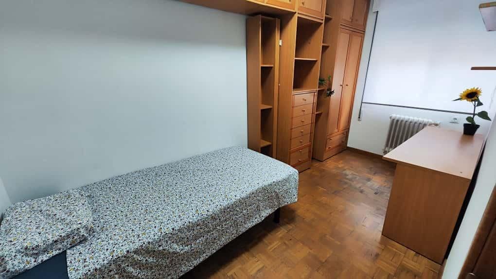Bedroom of Flat to rent in León Capital   with Heating and Terrace