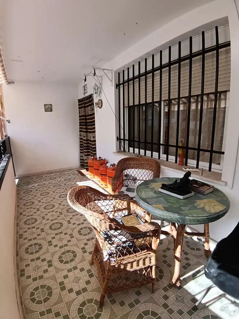 Casa o xalet en venda en Navaluenga amb Jardí privat, Terrassa i Moblat