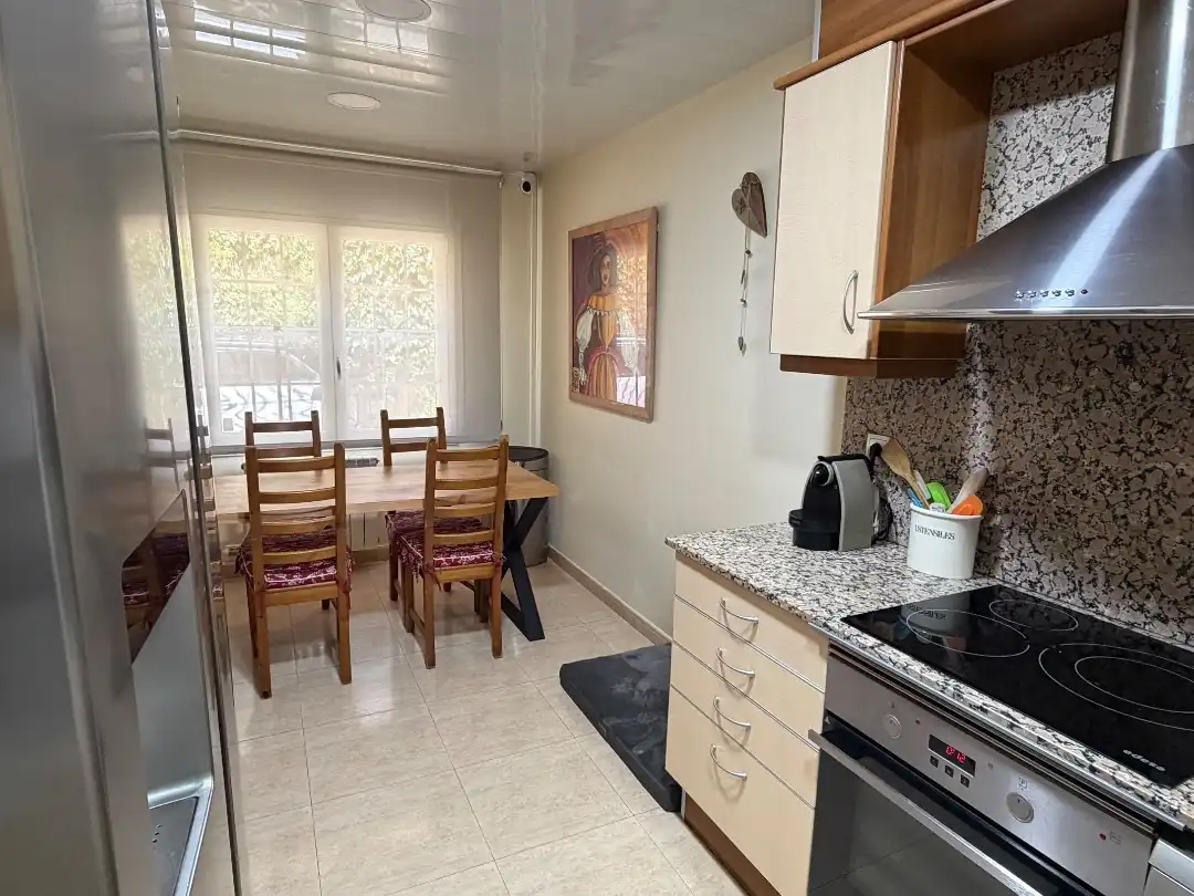 Casa pareada con piscina en venta en Carrer de l'Espígol 1, imagen 22