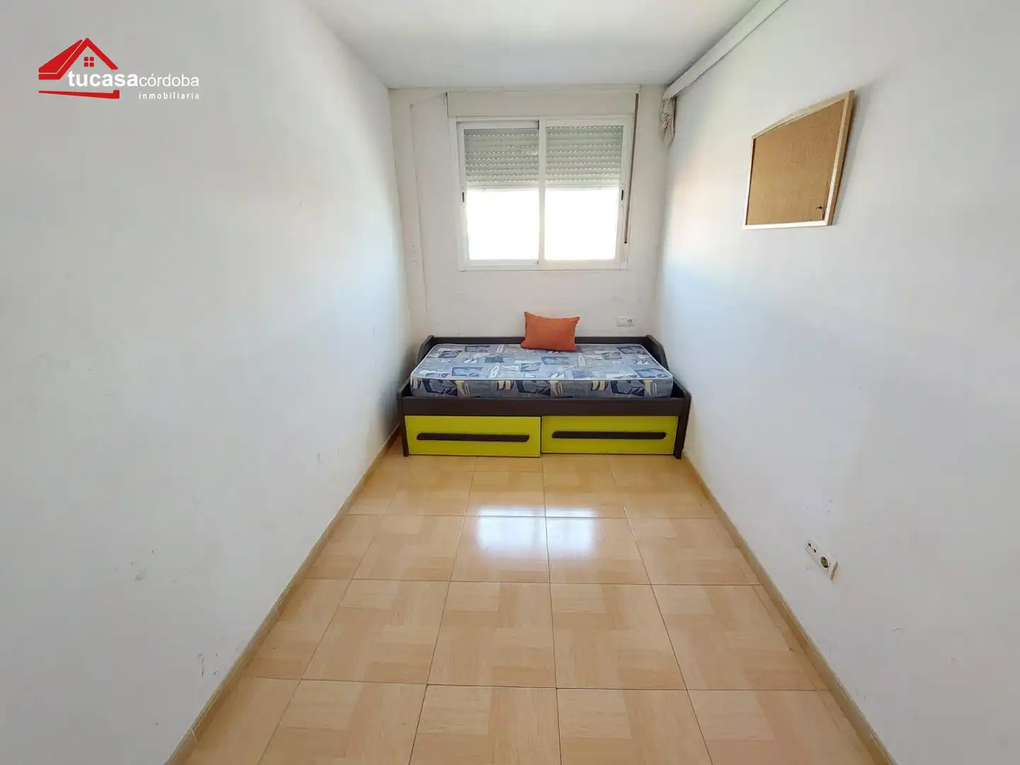 Habitación de Piso en venta en Córdoba con Amueblado