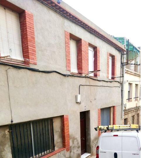 Photo 2 of Building for sale in Barri Mion - Puigberenguer, Barcelona