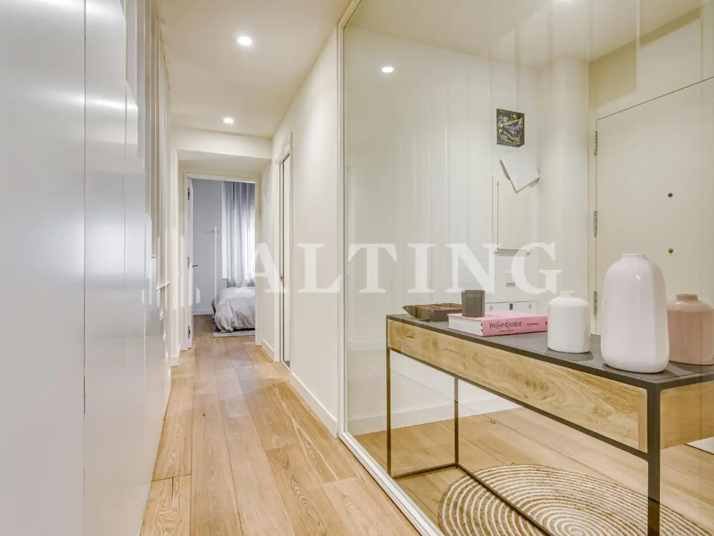 Appartamento con terrazza in vendita a Carrer Pau Claris, imagen 19