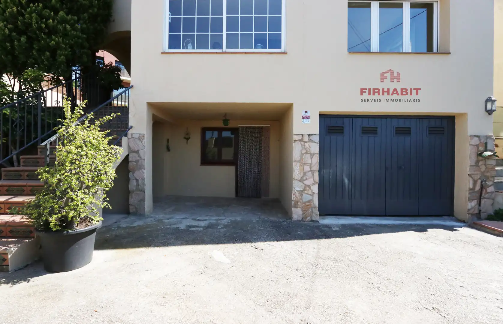 Vista exterior de Casa o chalet en venta en Arenys de Mar con Calefacción, Jardín privado y Parquet