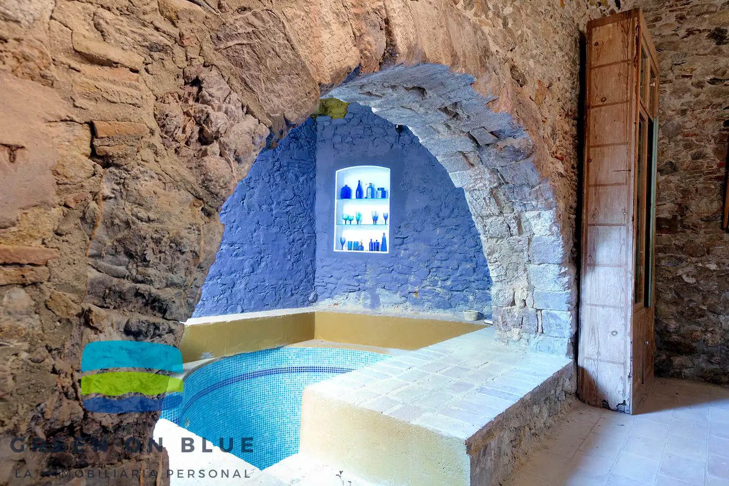 Country homes for sale in Peralada  with Heating, Private garden and Terrace