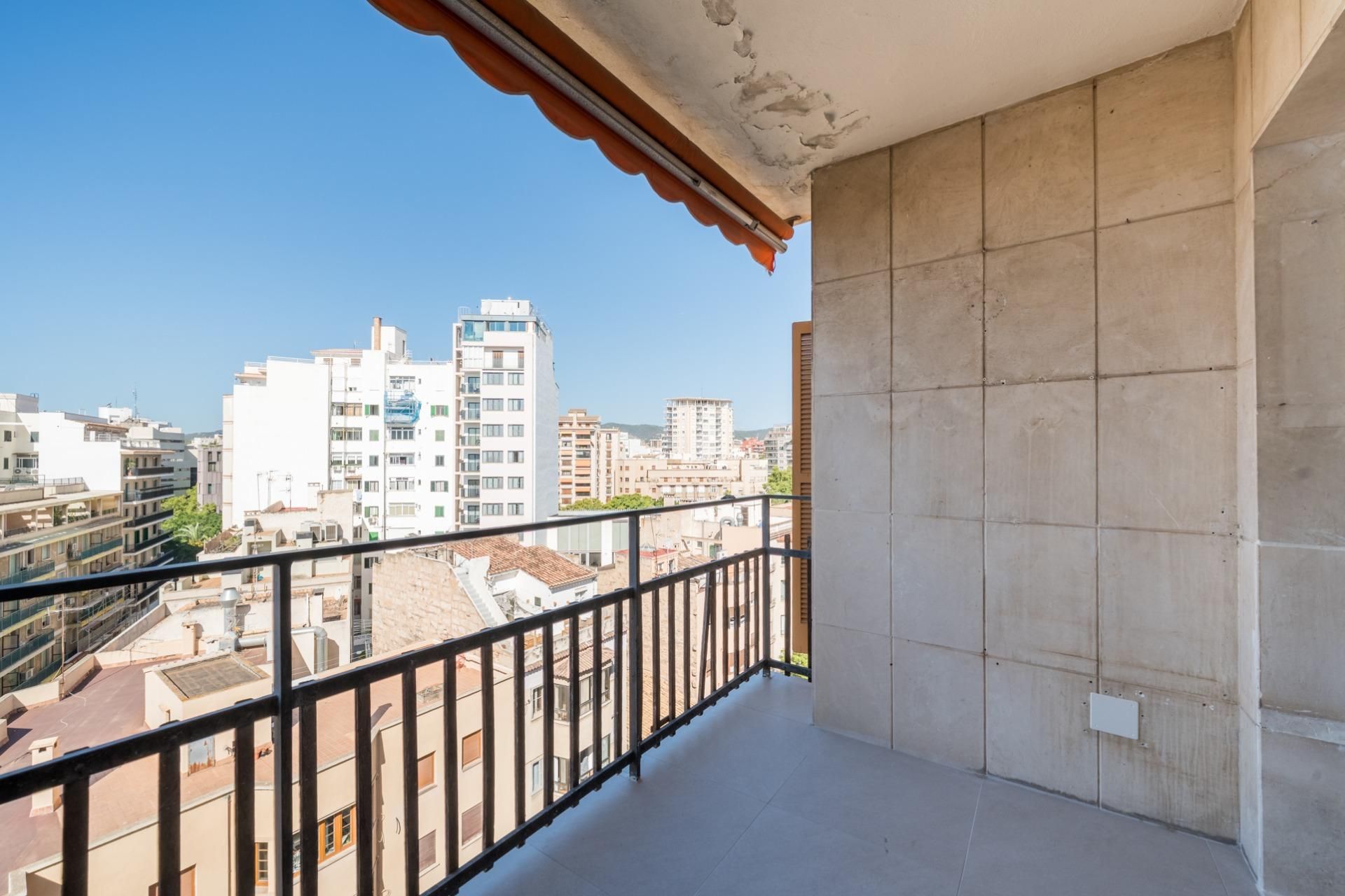 Balcony of Flat for sale in  Palma de Mallorca  with Air Conditioner, Heating and Terrace