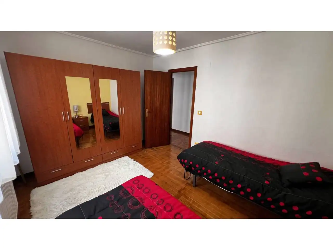 Bedroom of Flat for sale in Espinosa de los Monteros  with Heating, Terrace and Furnished
