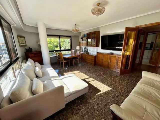 Living room of Flat for sale in  Valencia Capital  with Air Conditioner and Balcony
