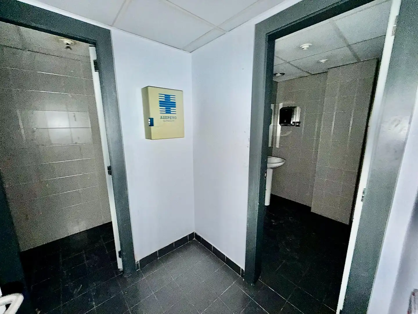 Local comercial en venda a Calle de los Alfares, imagen 12
