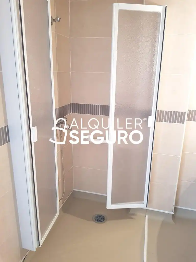 Wohnung zur Miete in CR M-213 ANCHUELO ( CL Portillo), Pozo de Guadalajara