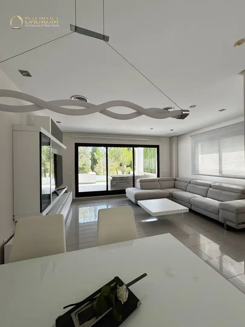 Detached house with pool for sale in CALLE 22, imagen 2