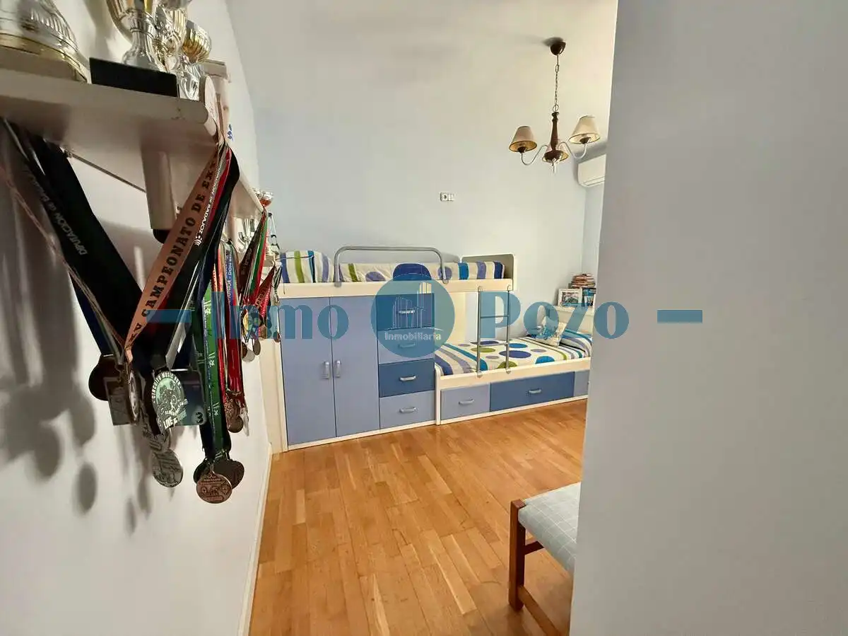 Habitación de Piso en venta en Almendralejo con Aire acondicionado, Calefacción y Terraza