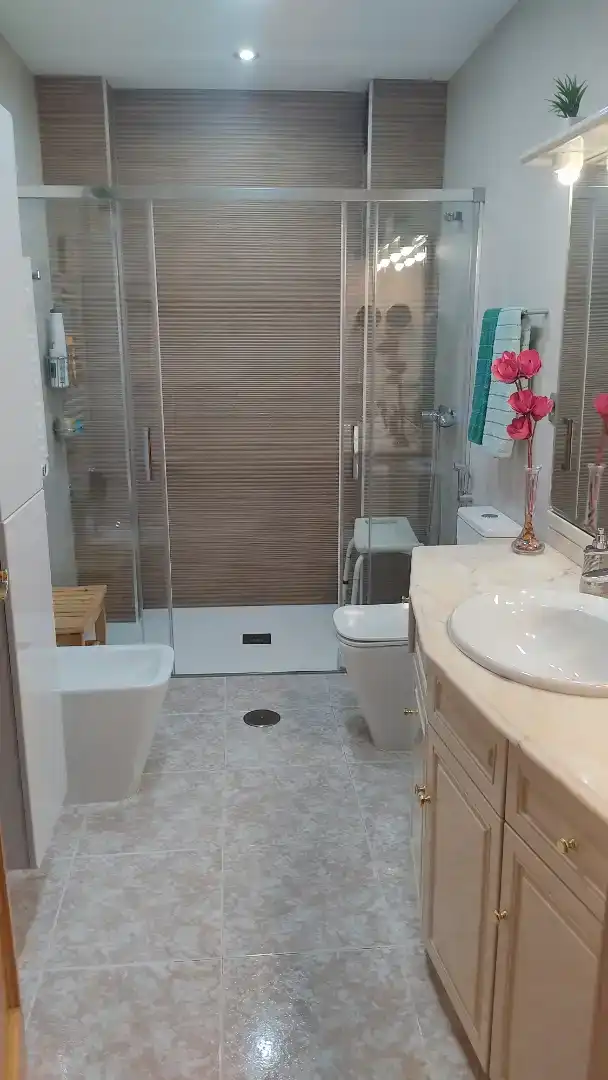 Bany de Àtic en venda en Tomelloso amb Aire condicionat