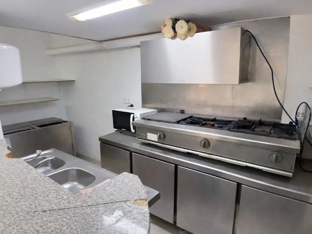 Commercial properties for sale in Calle Salvador Segui, L'Espirall