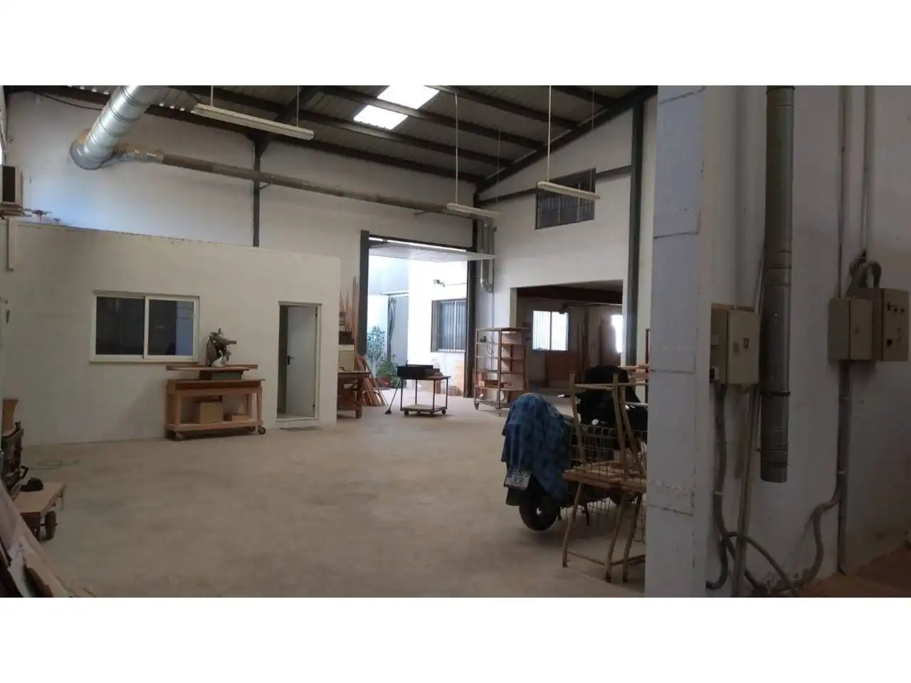 Industrial buildings for sale in Albal