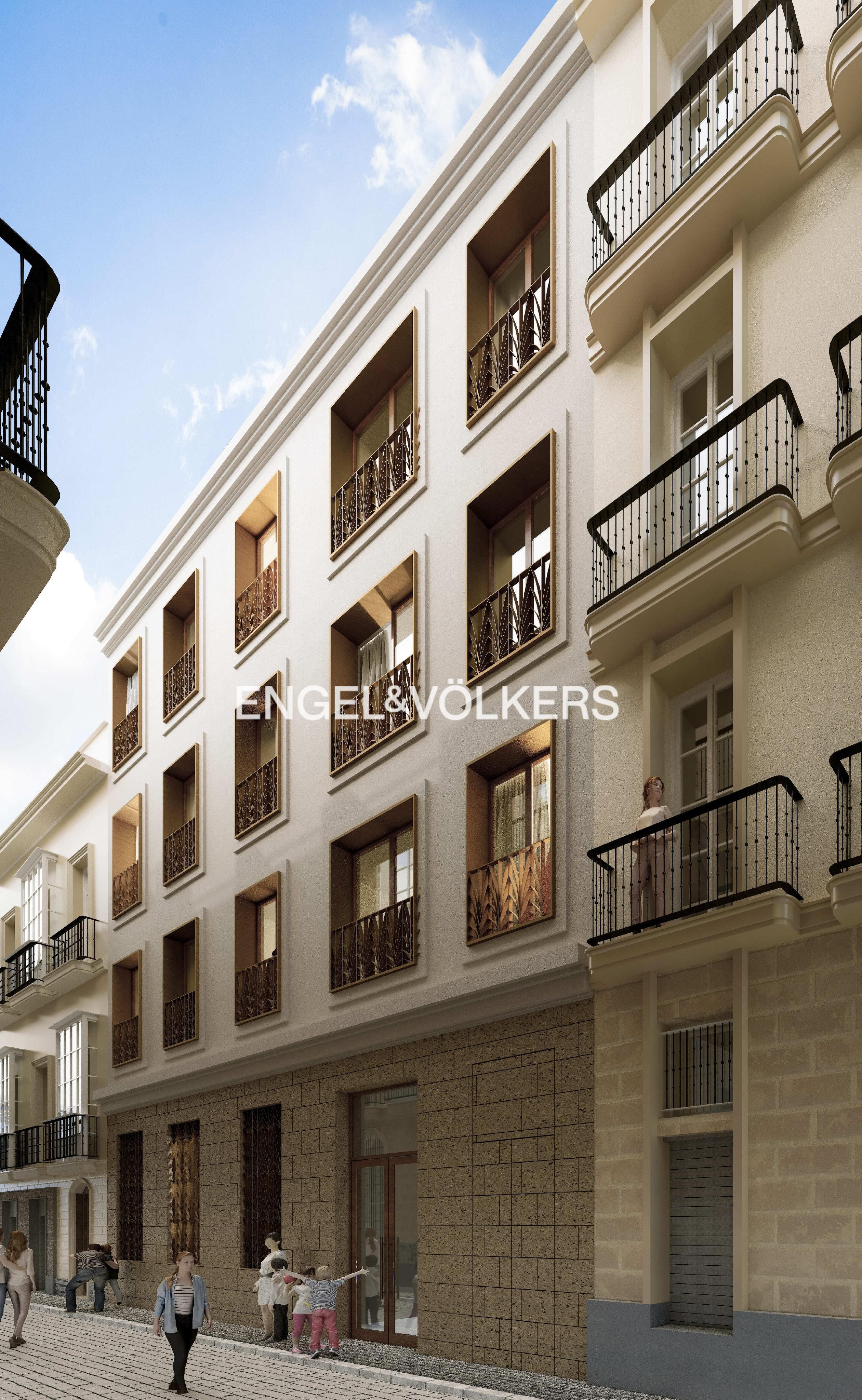 Exterior view of Apartment for sale in  Cádiz Capital  with Air Conditioner and Heating